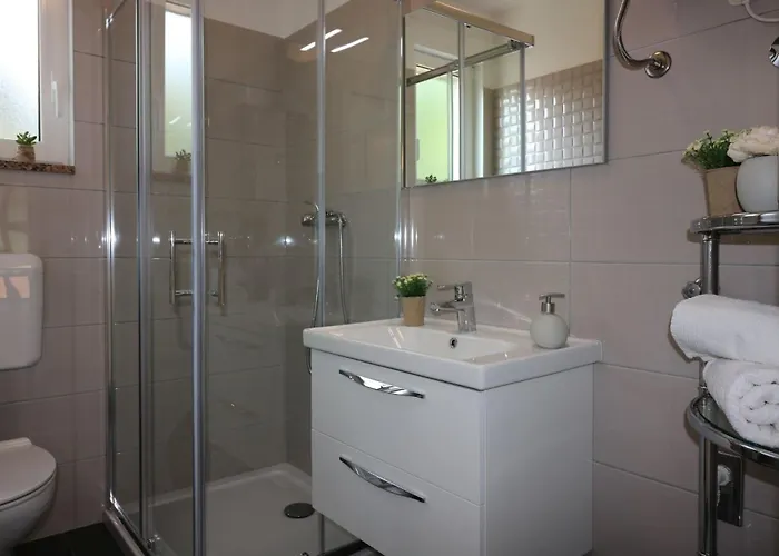 Holiday home Lorena Lavanda 1 *